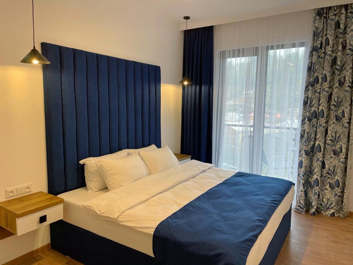 City Heart Luxury Apartment Kutaisi Eksteriør bilde