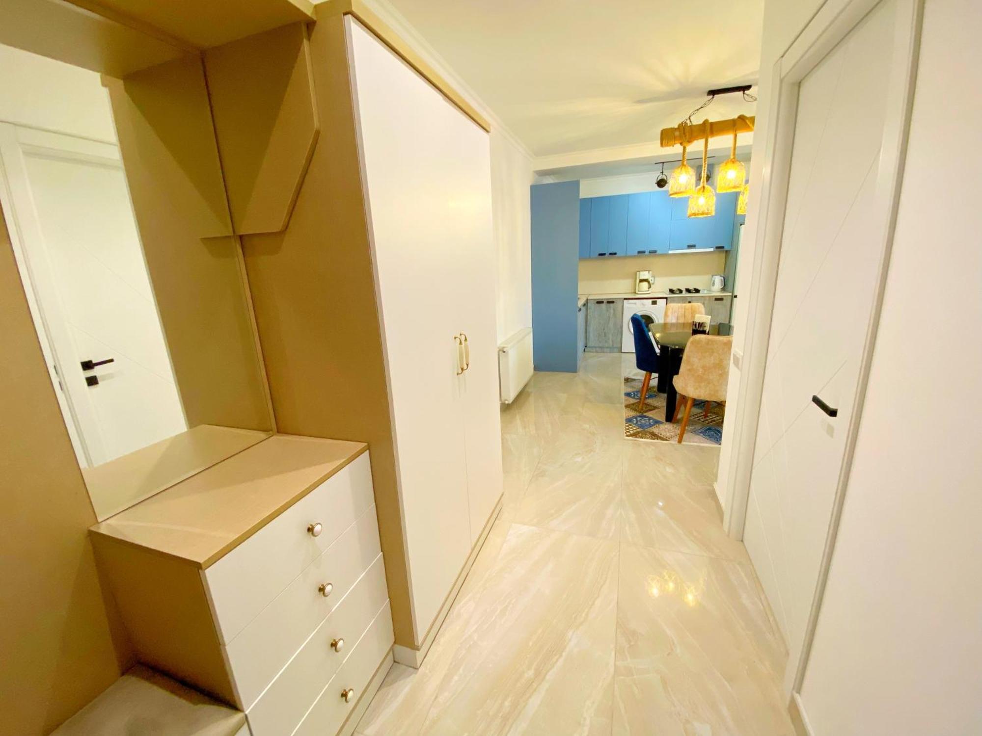 City Heart Luxury Apartment Kutaisi Eksteriør bilde